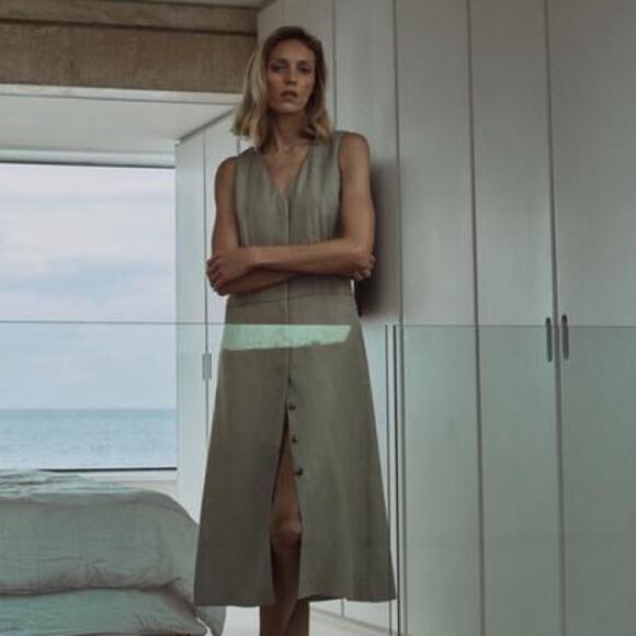 Zara Dresses & Skirts - Zara Linen Midi Dress
